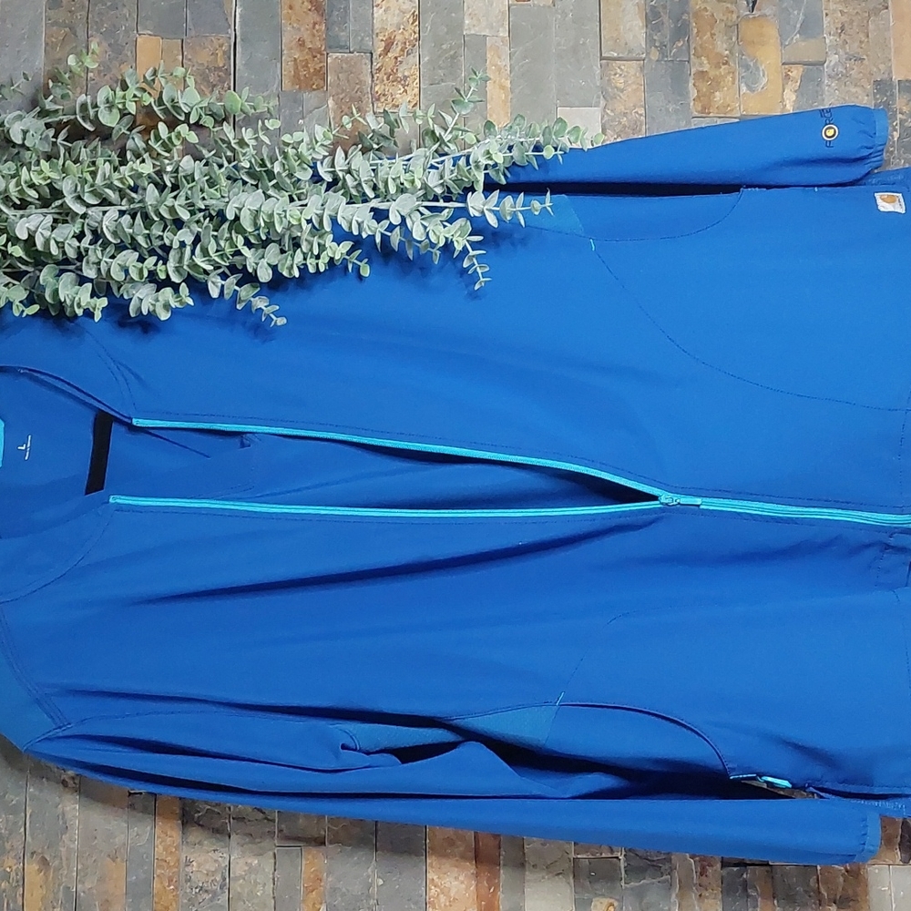 Carhartt medical scrub/uniform set
